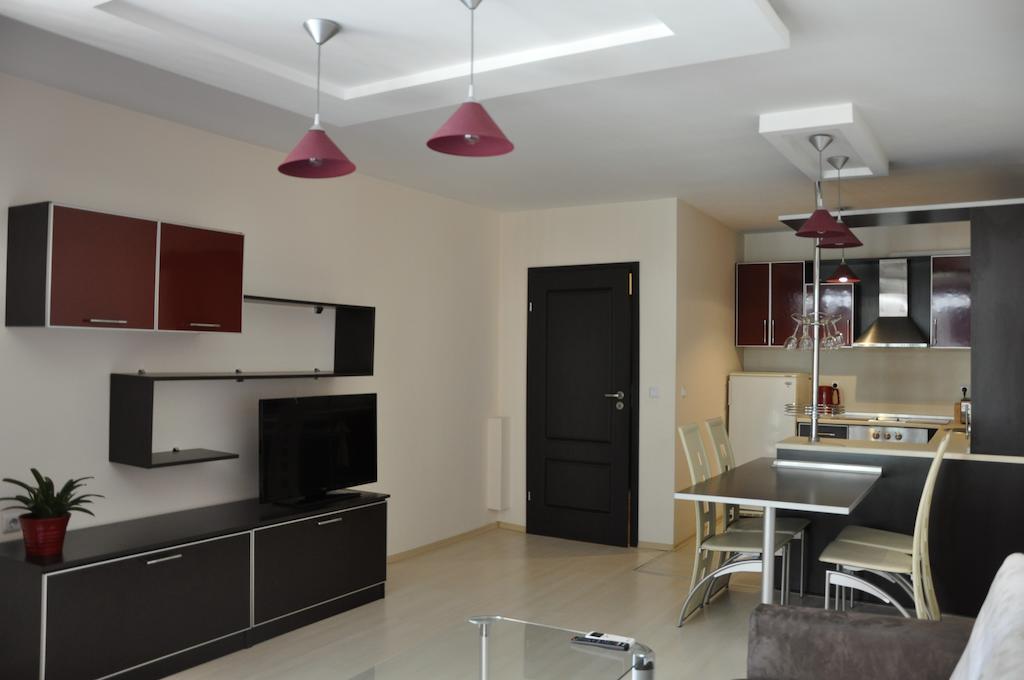 Black Sea Brееze Apartment ヴァルナ 部屋 写真