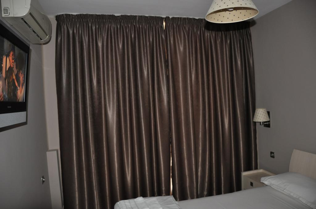 Black Sea Brееze Apartment ヴァルナ エクステリア 写真